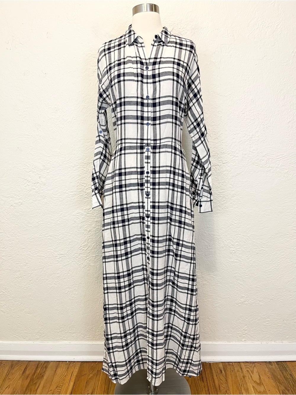 Theory Dress Maxi Shirtdress White Navy Blue Linen blend 6